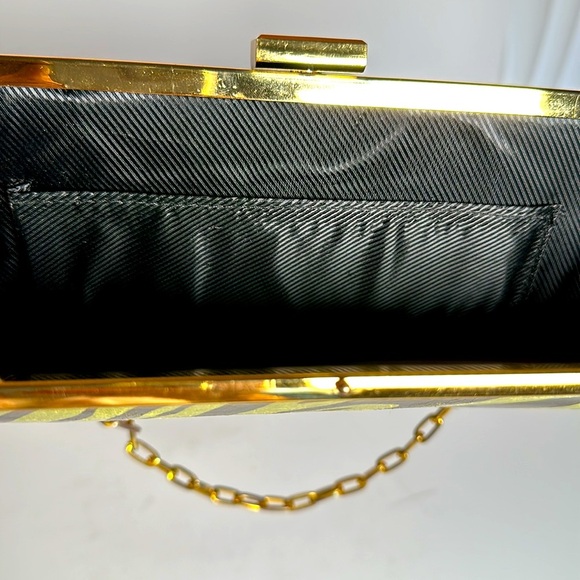 VINTAGE green tiger stripe clutch handbag hand painted canvas with gold chain - Picture 9 of 12